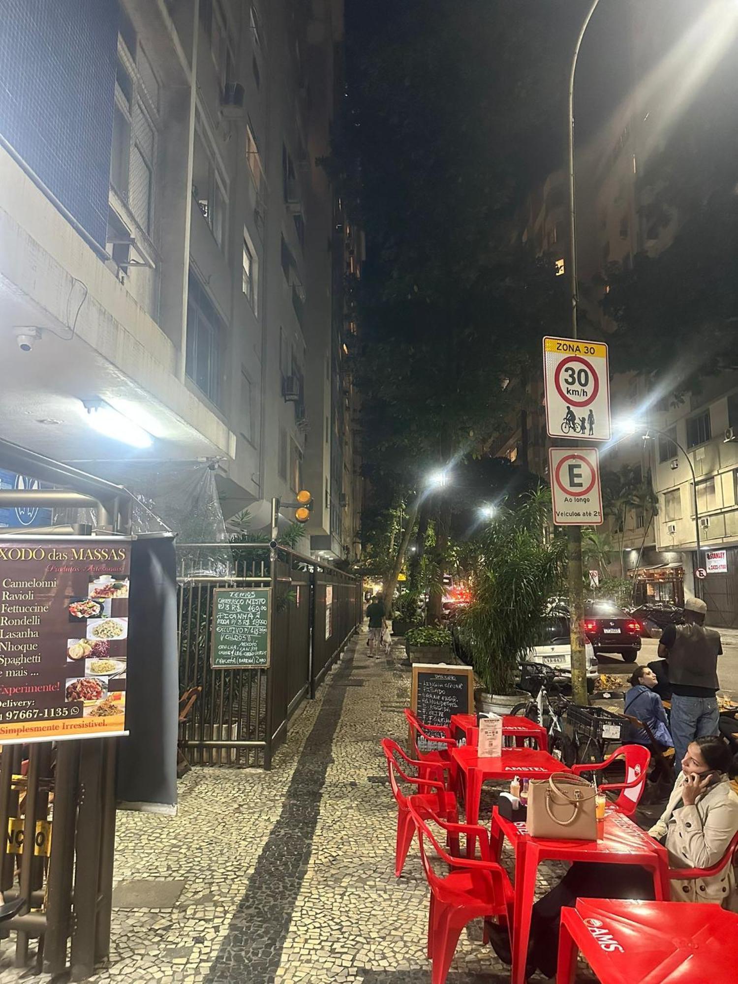 Copacabana / Lema, A Uma Quadra Da Praia Río de Janeiro Exterior foto